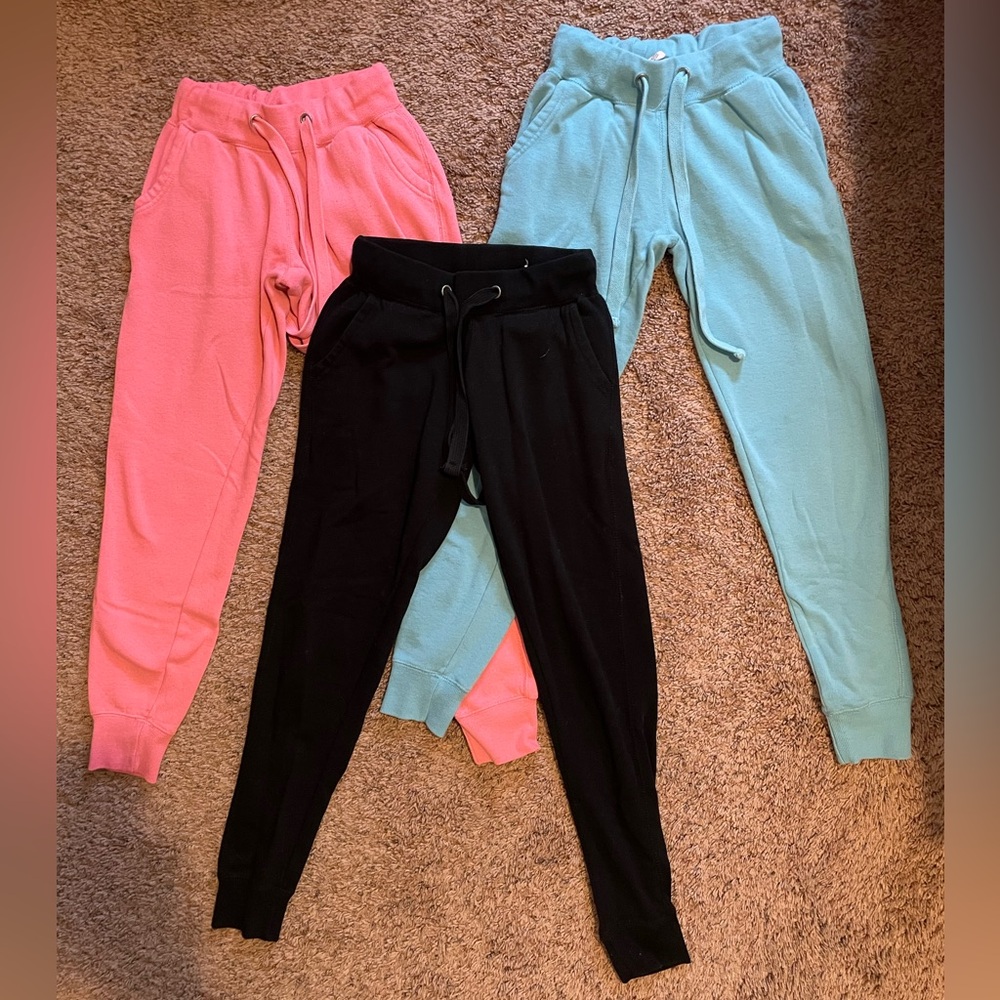 XS Fashion Nova jogger bundle of 3